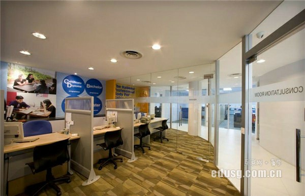 �¼��°��Ź���ѧԺ