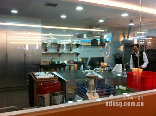 �¼�����ѧ