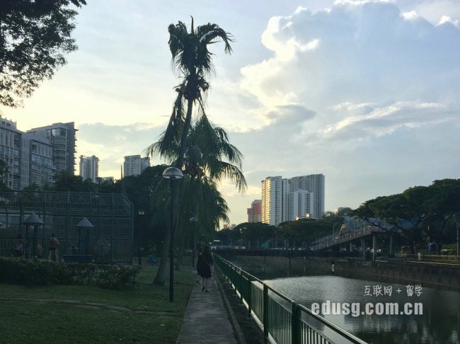 �¼�����ѧ