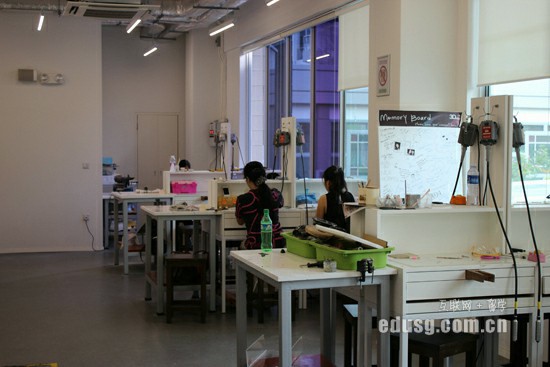 �¼�����ѧ