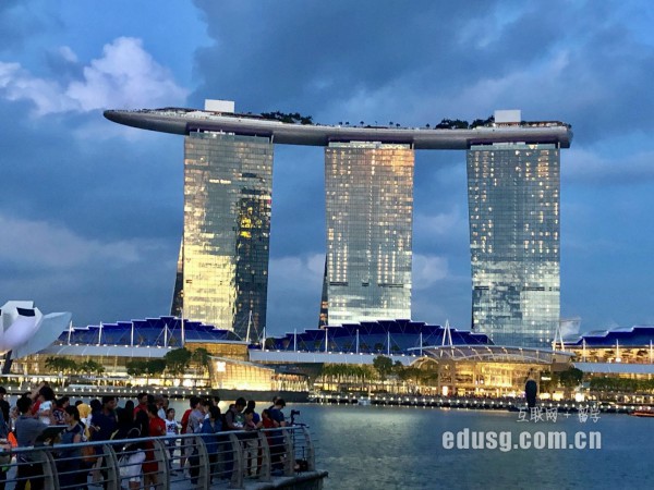 �¼�����ѧ