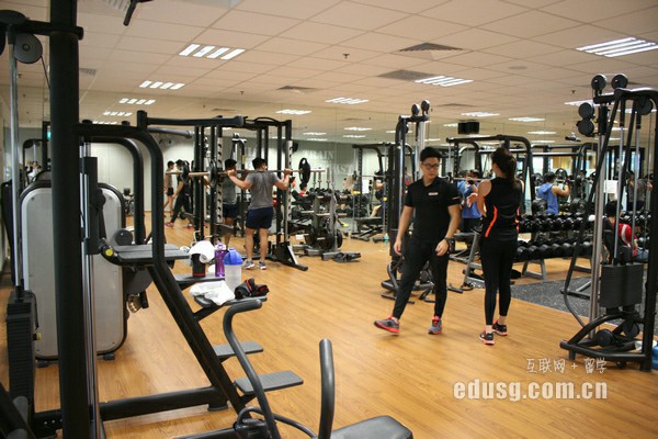 新加坡管理发展学院