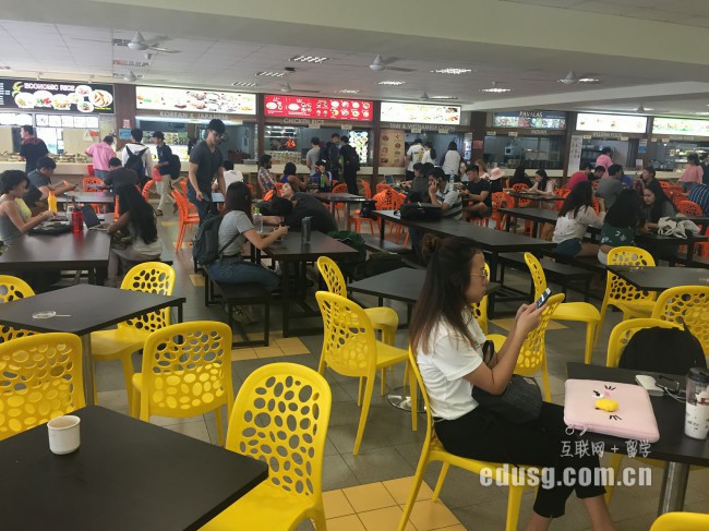 �¼���˽��ѧУ��oˮ׼��ΰ�õ㻹��YMCA�õ�