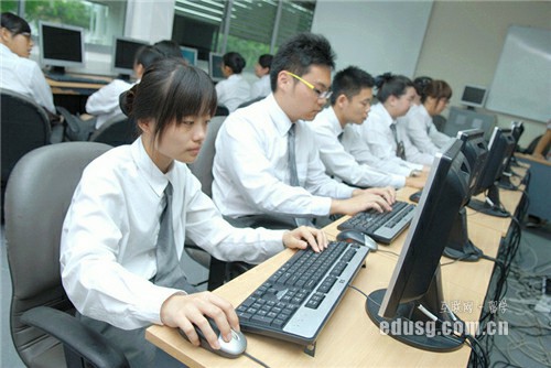 新加坡sstc学院政府中小学预备班课程要求