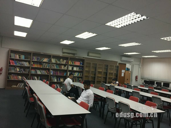 ȥ�¼��¶�Сһ����