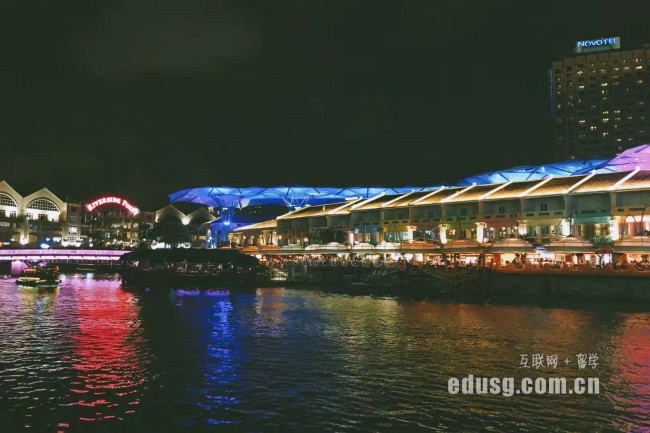 �¼�������ʿ�ߵȽ���ѧԺ��ý���������