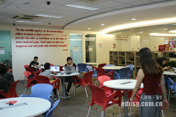 �¼��¶��ǹ���ѧԺ˶ʿ��������