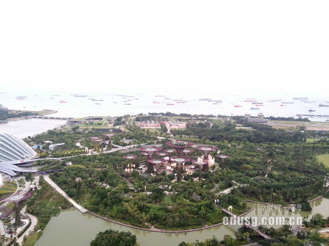 新西兰丰盛湾理工学院学费多少