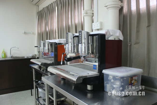 新西兰艾伯特山文法学校