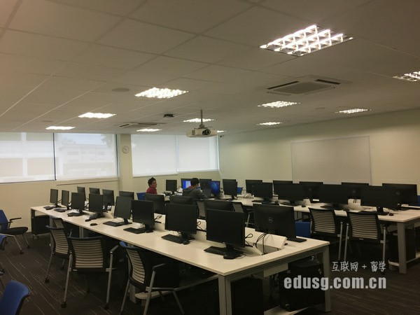 高二申请奥克兰大学需要什么条件