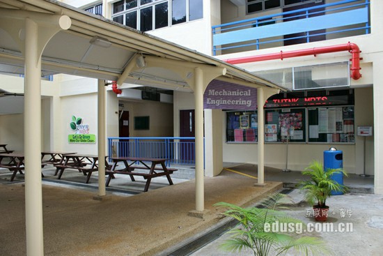 新西兰丰盛湾理工学院申请材料