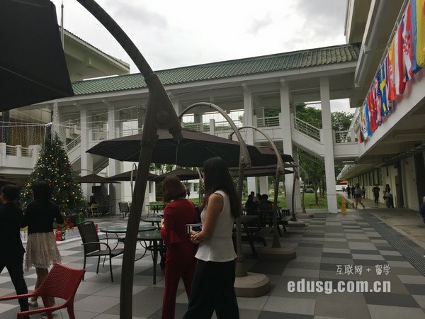 �¼�����������ѧԺ����Щרҵ