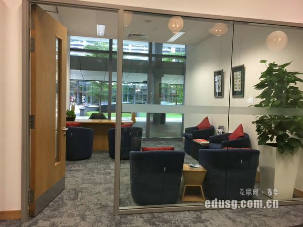 新西兰一年留学费用多少