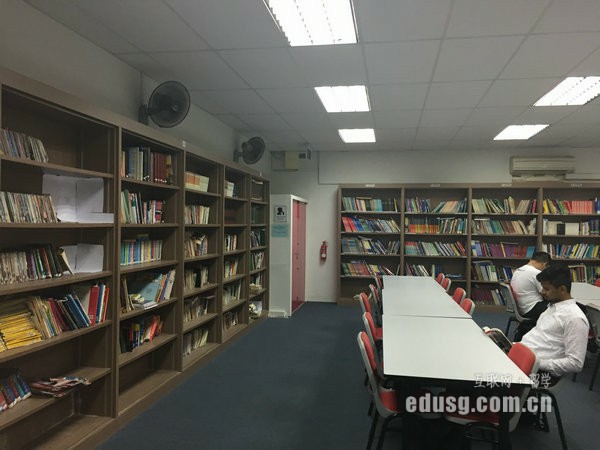 �¼���BMC����ѧԺ��ô��