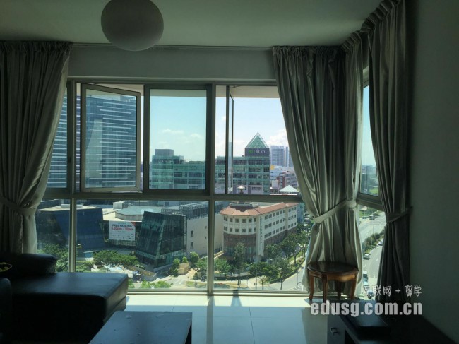 �¼���˽��Сѧһ�����