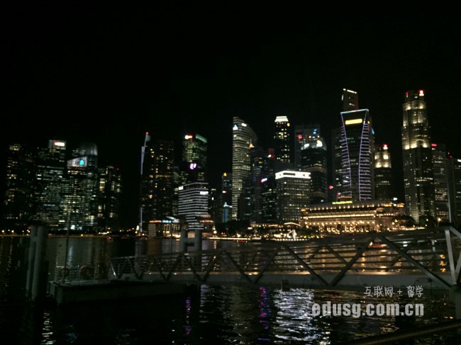 ����ѧ�����ȥ�¼��¶�����