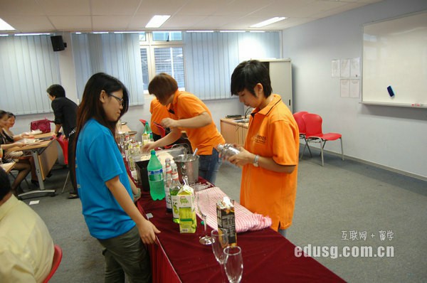 �¼���������˽����ѧ