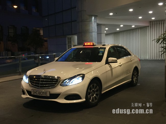 �¼��¶����ι���רҵѧ�Ѷ���