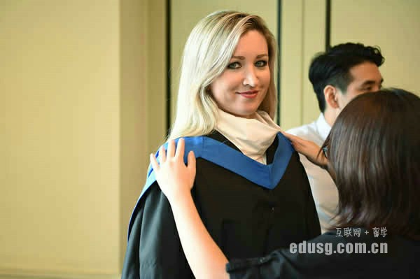 �й�ѧ����α����¼��¹�����ѧ