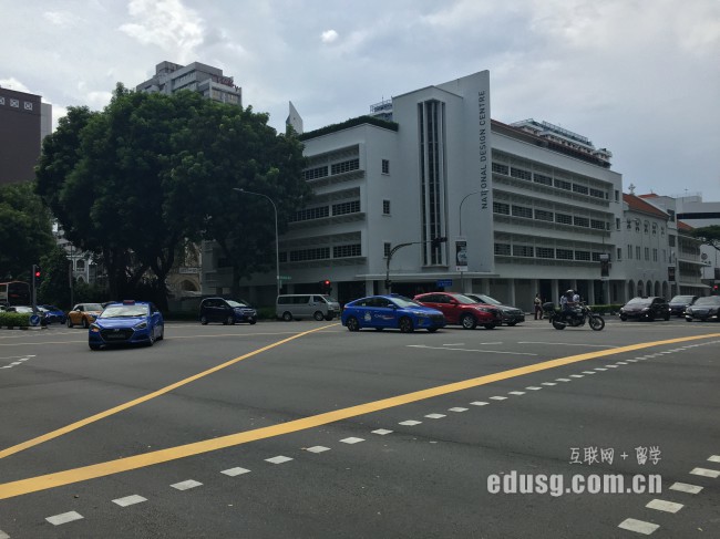 �¼�����ѧ�Ƽ�����ôд