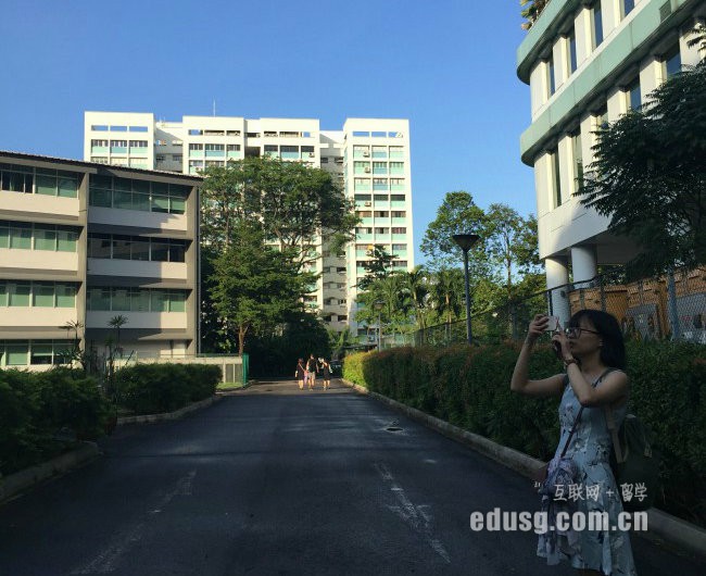 �¼�������ʿ���ѧԺ���ι�������רҵ