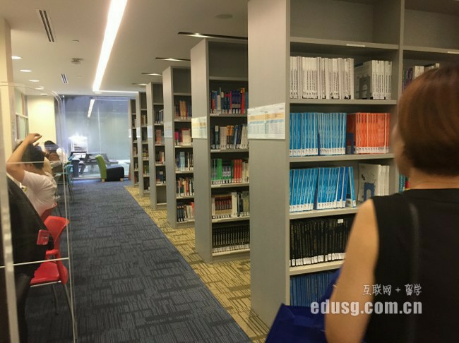 �¼�����ѧӪ������רҵ��һ��ѧУ��