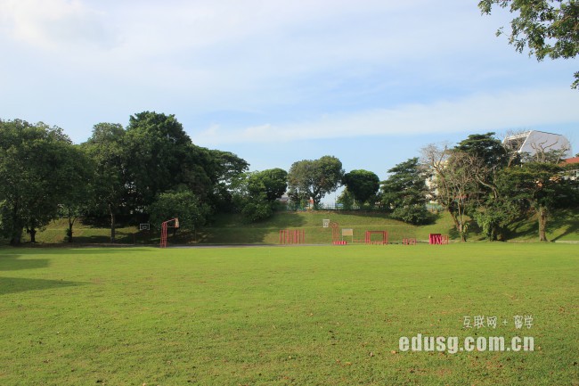 �¼��¶��ǹ���ѧԺ���