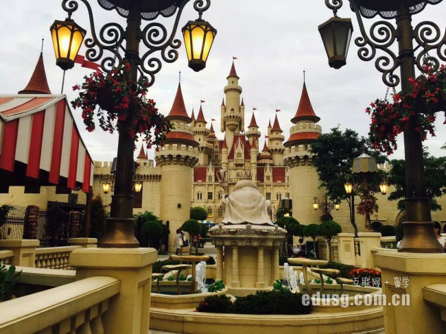 �¼��µĹ���רҵ��ѧ����