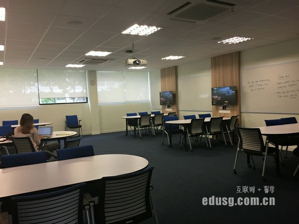 新加坡楷博学院和psb