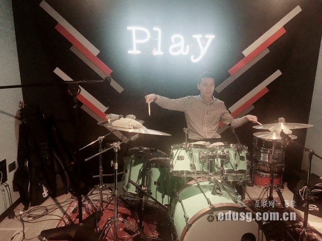 ���¼�����ѧ���н��