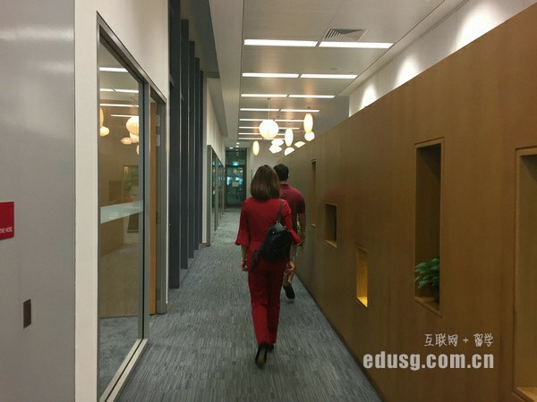 �¼�����ѧ�ѱ�ҵ��