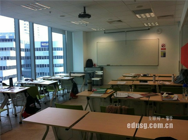 新加坡南洋现代管理学院预科