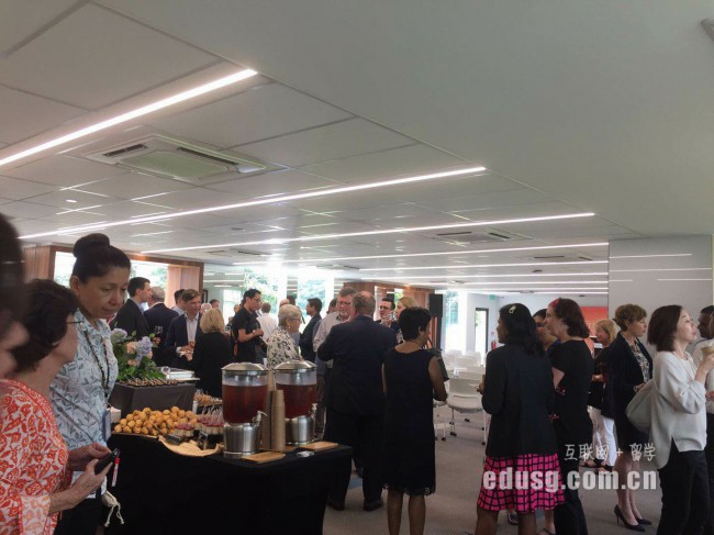 �¼����尲����ѧԺʲôרҵ�þ�ҵ