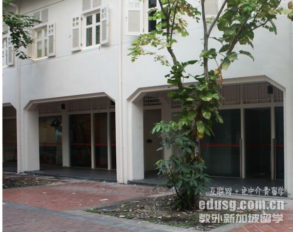 �¼�������ʿ�ߵȽ���ѧԺ�Ƶ����רҵ