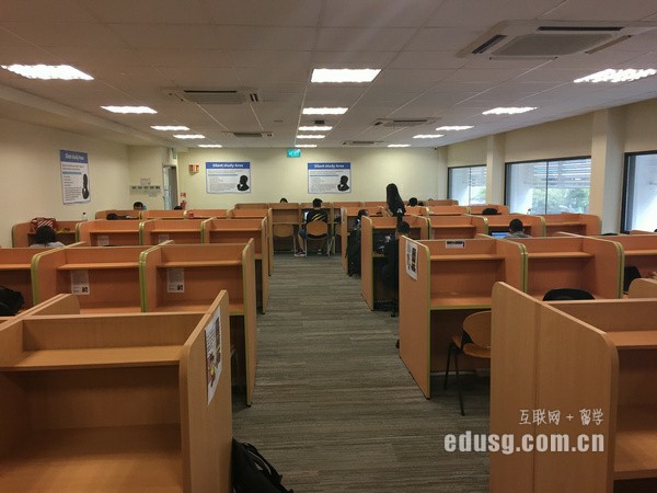 �¼������ι���ѧԺ���ſγ�