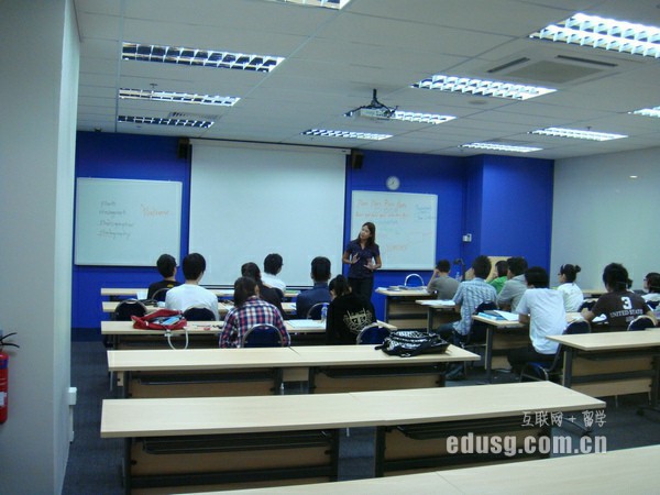 ȥ�¼��¶��ǹ���ѧԺ����