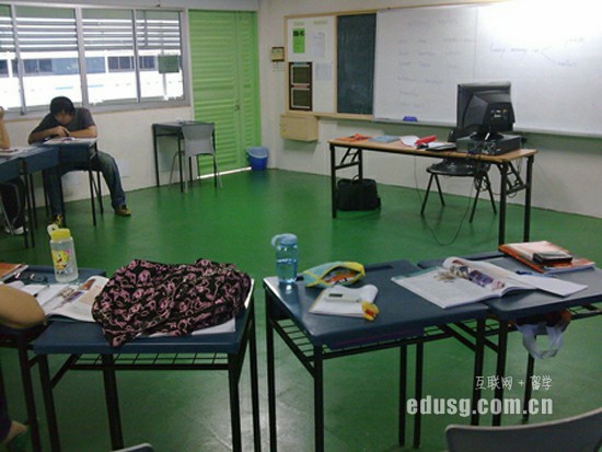 �¼��°���ѧԺ����˼�����и�