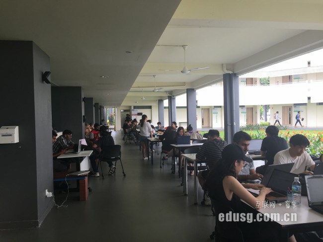 ��ѧ�¼���תѧѧ��