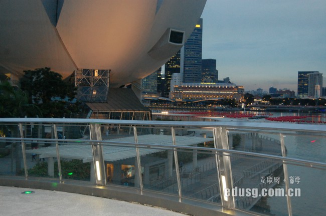 �¼�����Ʊ���רҵ��ô��