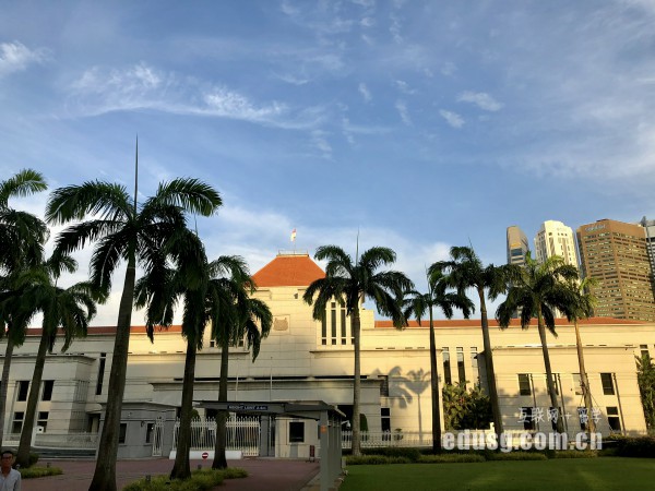 新加坡读工程专业学费多少钱
