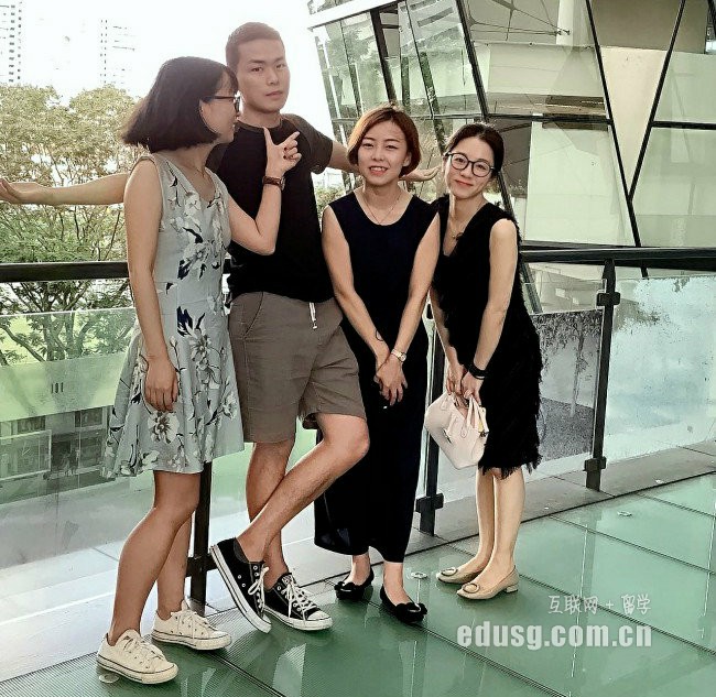 中学毕业可以去新加坡读高中吗