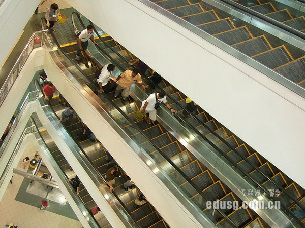 �¼���ITרҵʲôѧУ��