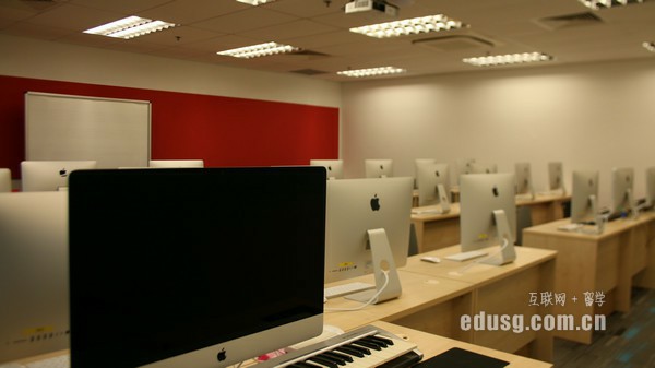 新加坡读什么高中好