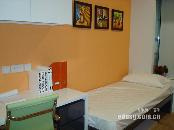 ȥ�¼��¶��Ƶ����רҵ����ѧУ��