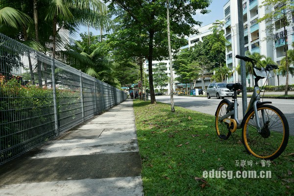 �й�ѧ����ο��¼��´�ѧ