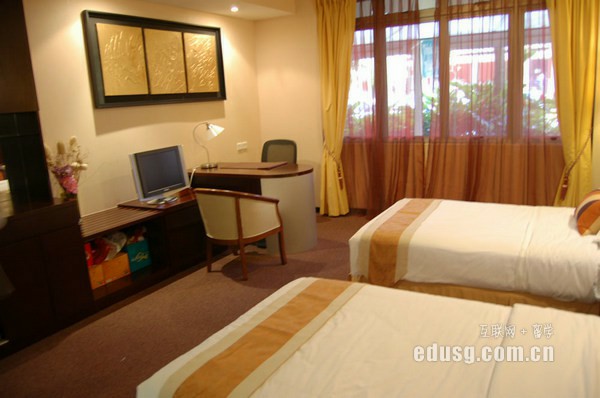 �¼��¹�����ѧ��Ŀ