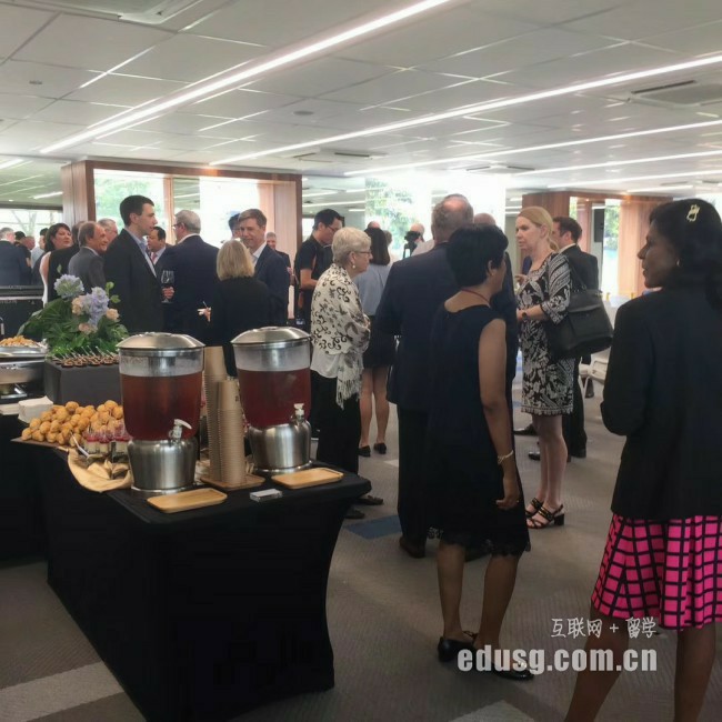 ��ѧ�¼��������嵥