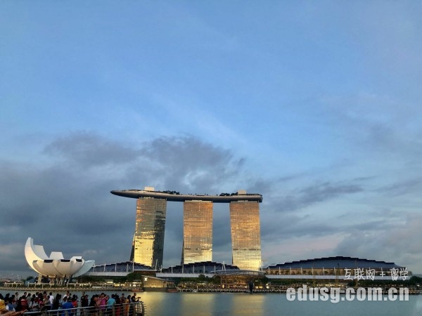 自考本科能去新加坡留学吗