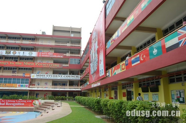 �¼��¶���ý��רҵѧ��