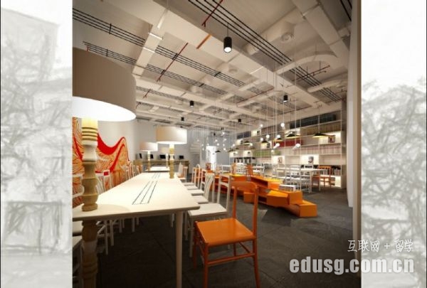 �¼��ºõķ�װ���רҵ